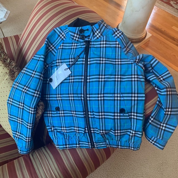 { Burberry } Harrington Reversible Jacket Boys - Picture 5 of 8